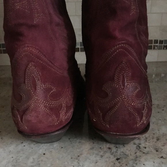 Sendra Suede Embroidered Western Cowboy Boots - Picture 9 of 16
